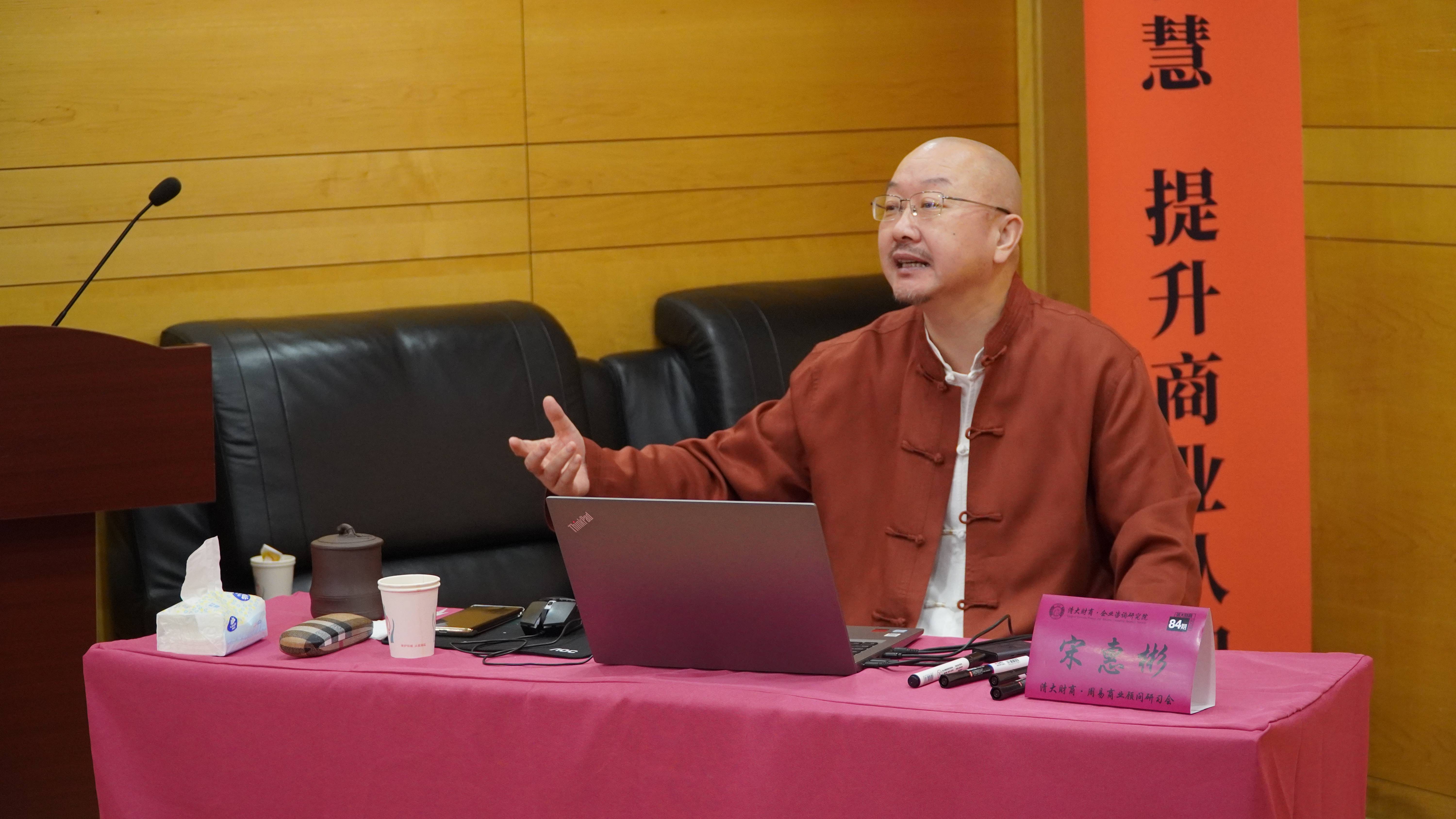 电脑八字命理怎么样(算命的排的八字和电脑排的八字哪个准)