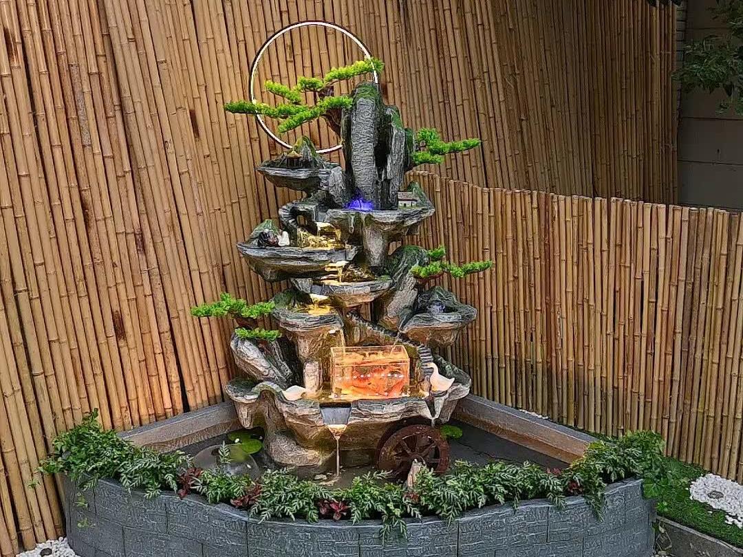 庭院做假山应该放在哪个位置